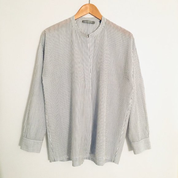 Vince White Blue Striped Shirred Back Pullover - M - Picture 3 of 5